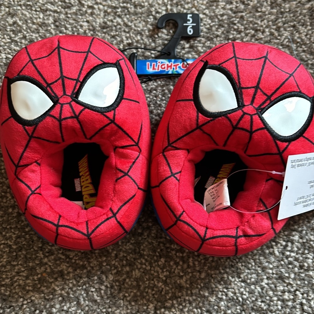 Boys Slipper Lighted Footwear - Picture 2 of 4